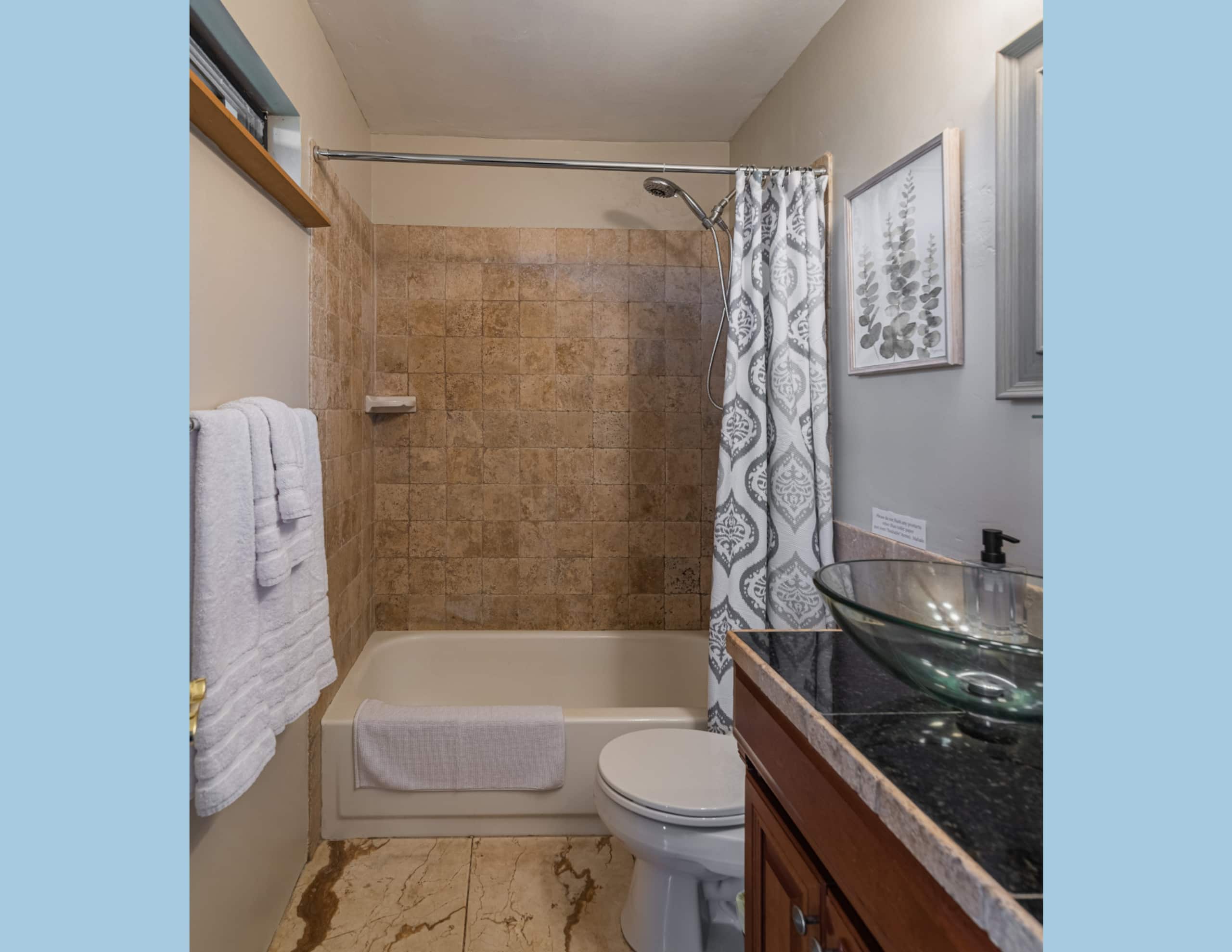 Condo in Lahaina · ★4.97 · 1 bedroom · 2 beds · 1 bath - Image 9