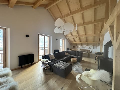Popular Airbnb listing: Apartment in a chalet in Saint-Nicolas-de-Véroce in Saint Gervais Les Bains