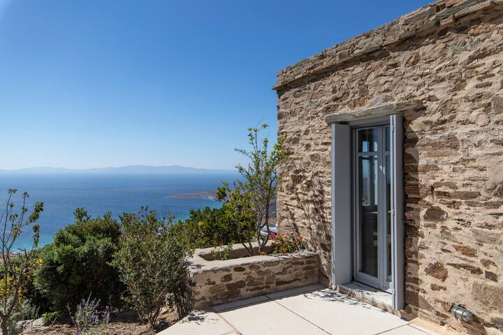 Amvera Gaia Villa Tinos gallery image 3