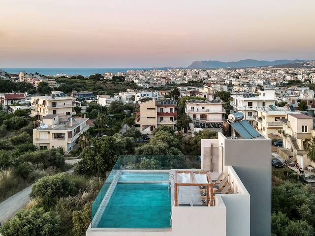 Soleado Villa Chania (rooftop heated pool) gallery image 3
