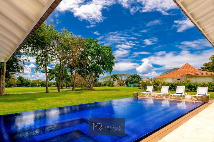 Mr | Villa Licia | Casa De Campo | Ref: 546 - La Romana