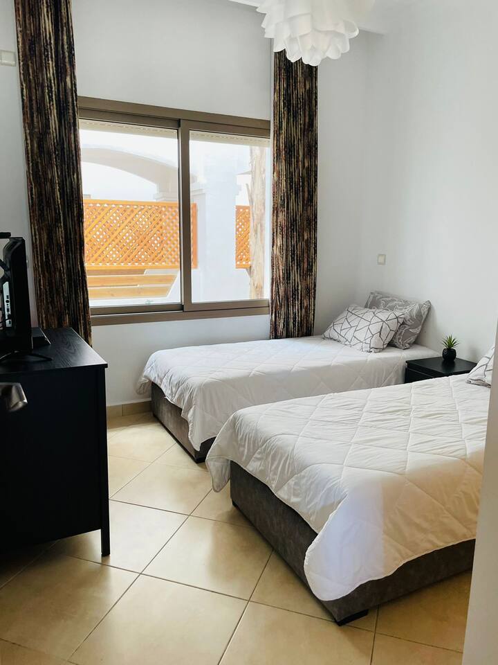 غرفة النوم 1