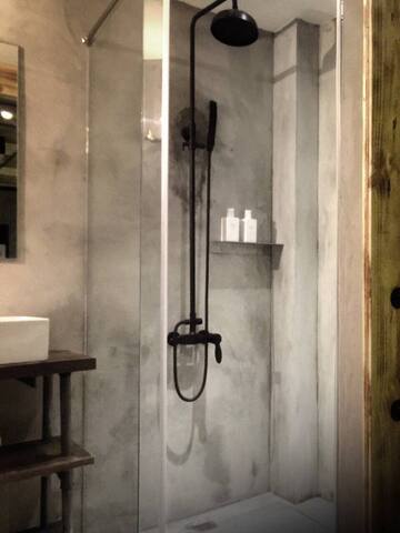 西門町(12-22)空間出租/攝影/廣告/婚紗/外拍/型錄/活動 gallery image 5