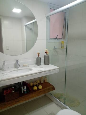 Lovely 3 bedroom condo Resort Pool gallery image 4