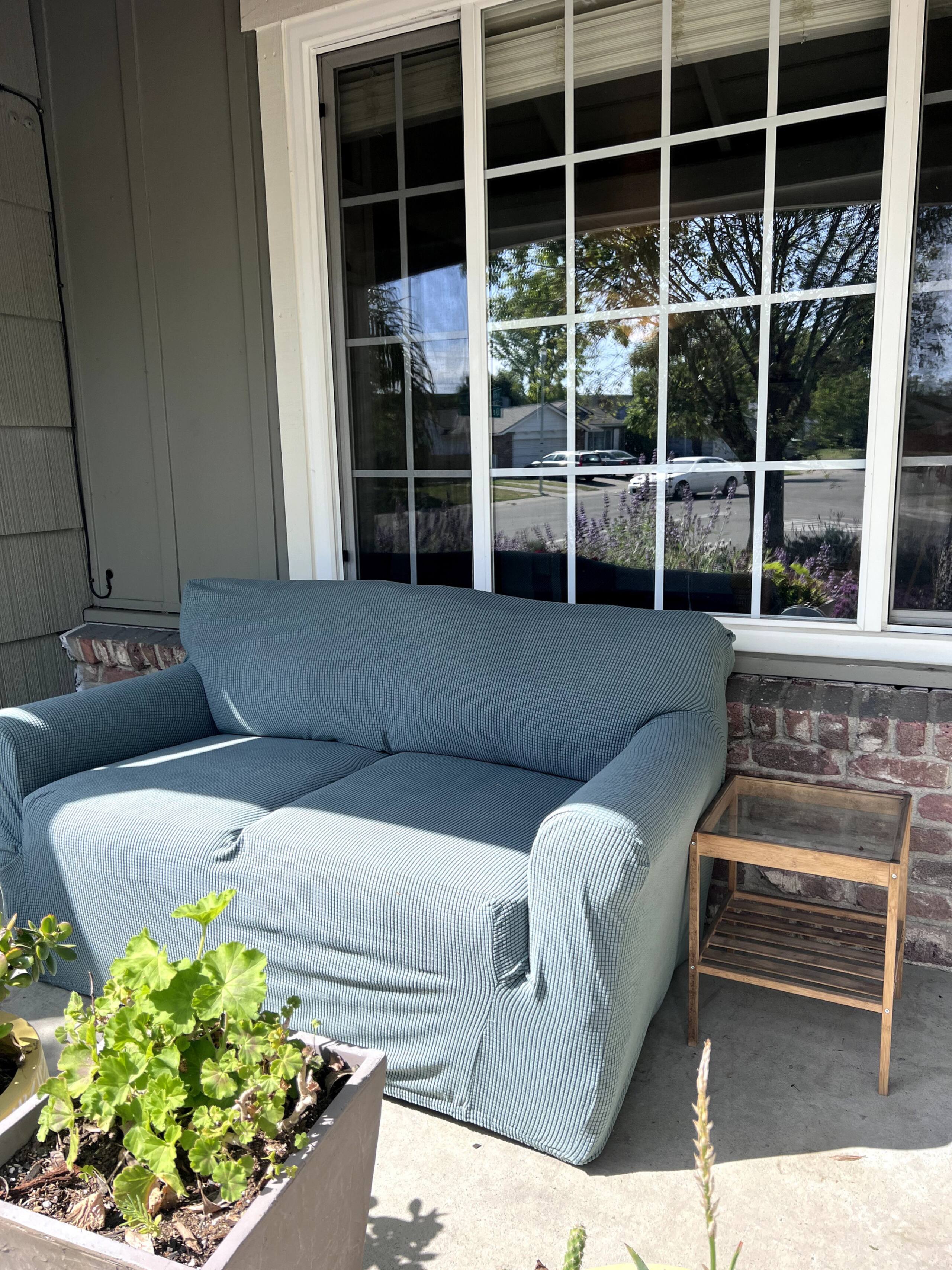Cozy Family Home with Yard, Coffee & Books - Photo 22