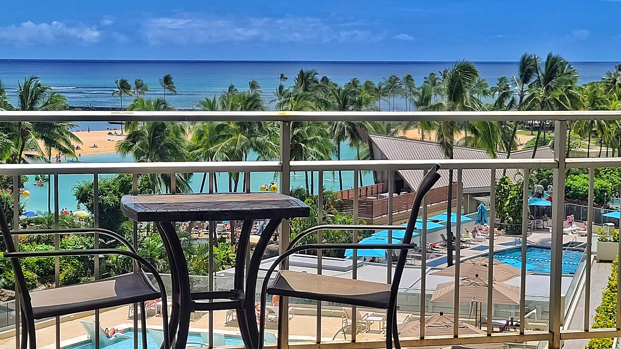 Condo in Honolulu · ★4.7 · 1 bedroom · 3 beds · 1 private bath - Image 1