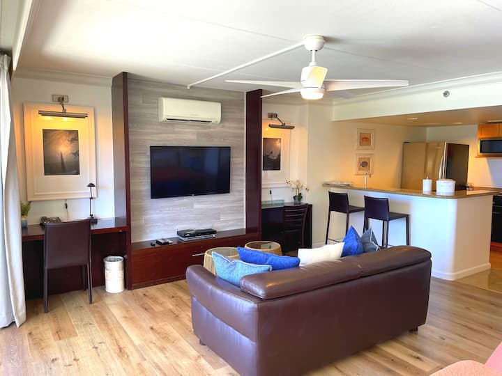 Waikiki Ilikai Ocean View W/ Free Parking - Honolulu