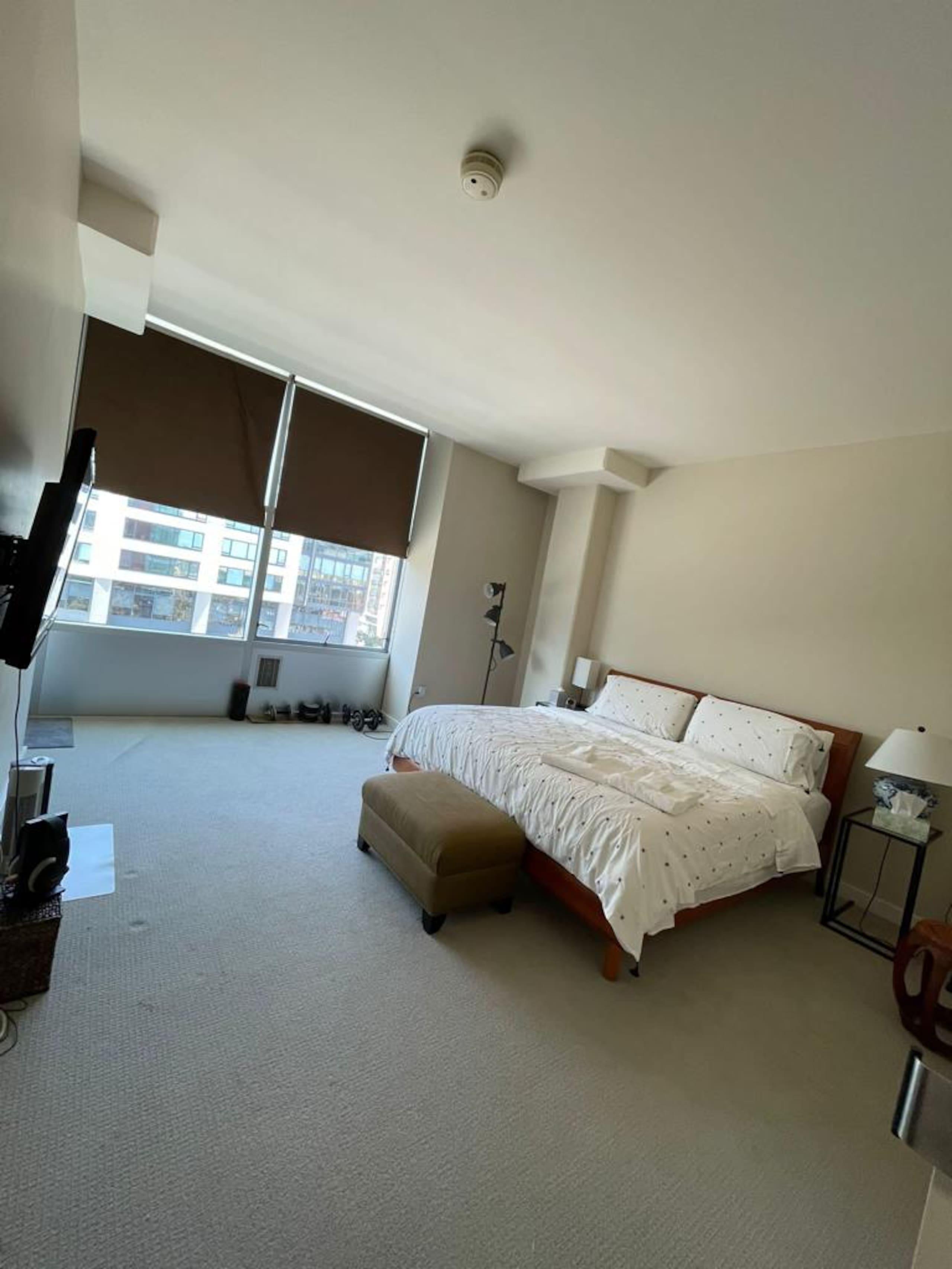 Condo in San Francisco · ★5.0 · 2 bedrooms · 3 beds · 2.5 baths - Image 8