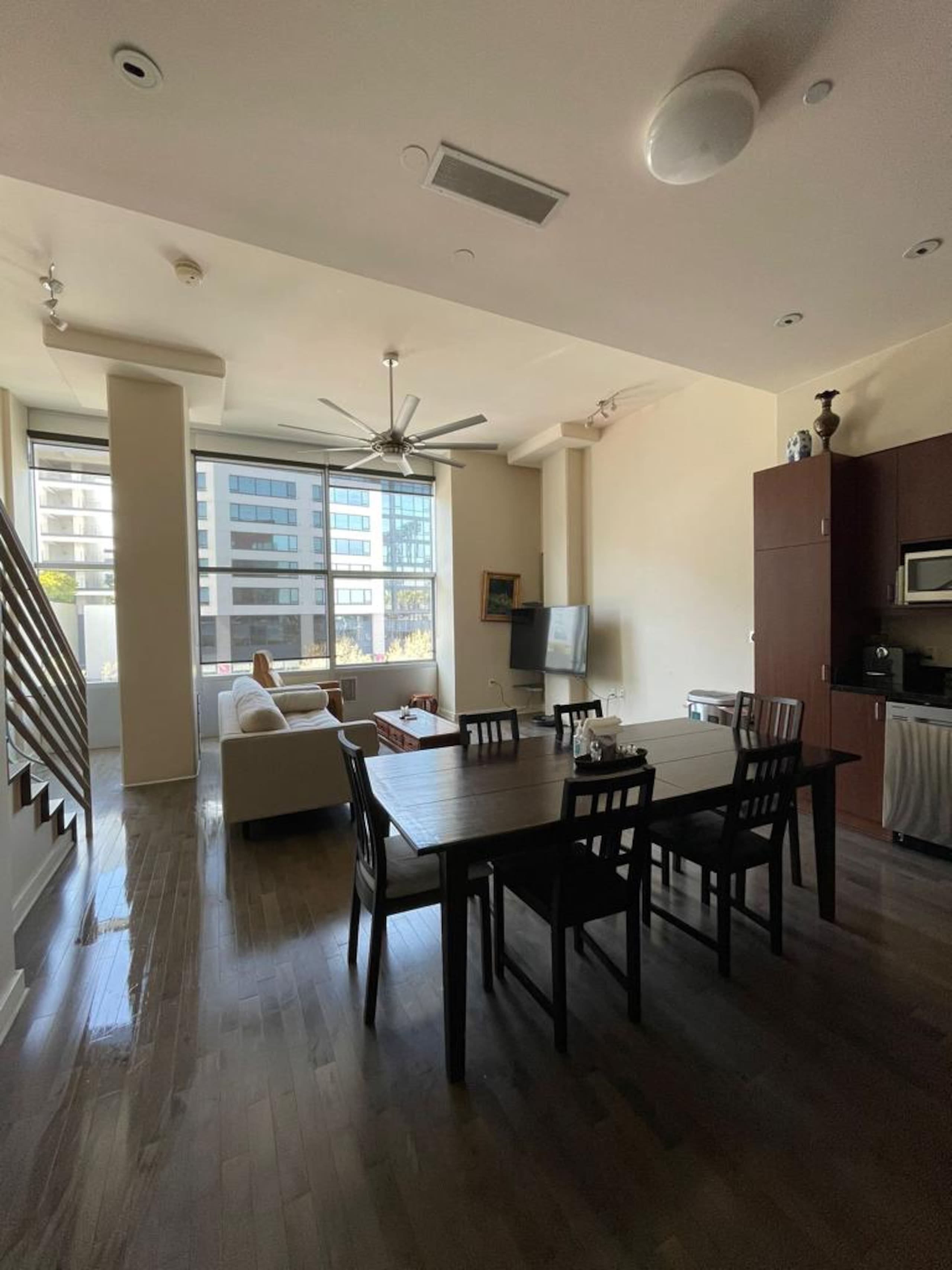 Condo in San Francisco · ★5.0 · 2 bedrooms · 3 beds · 2.5 baths - Image 3