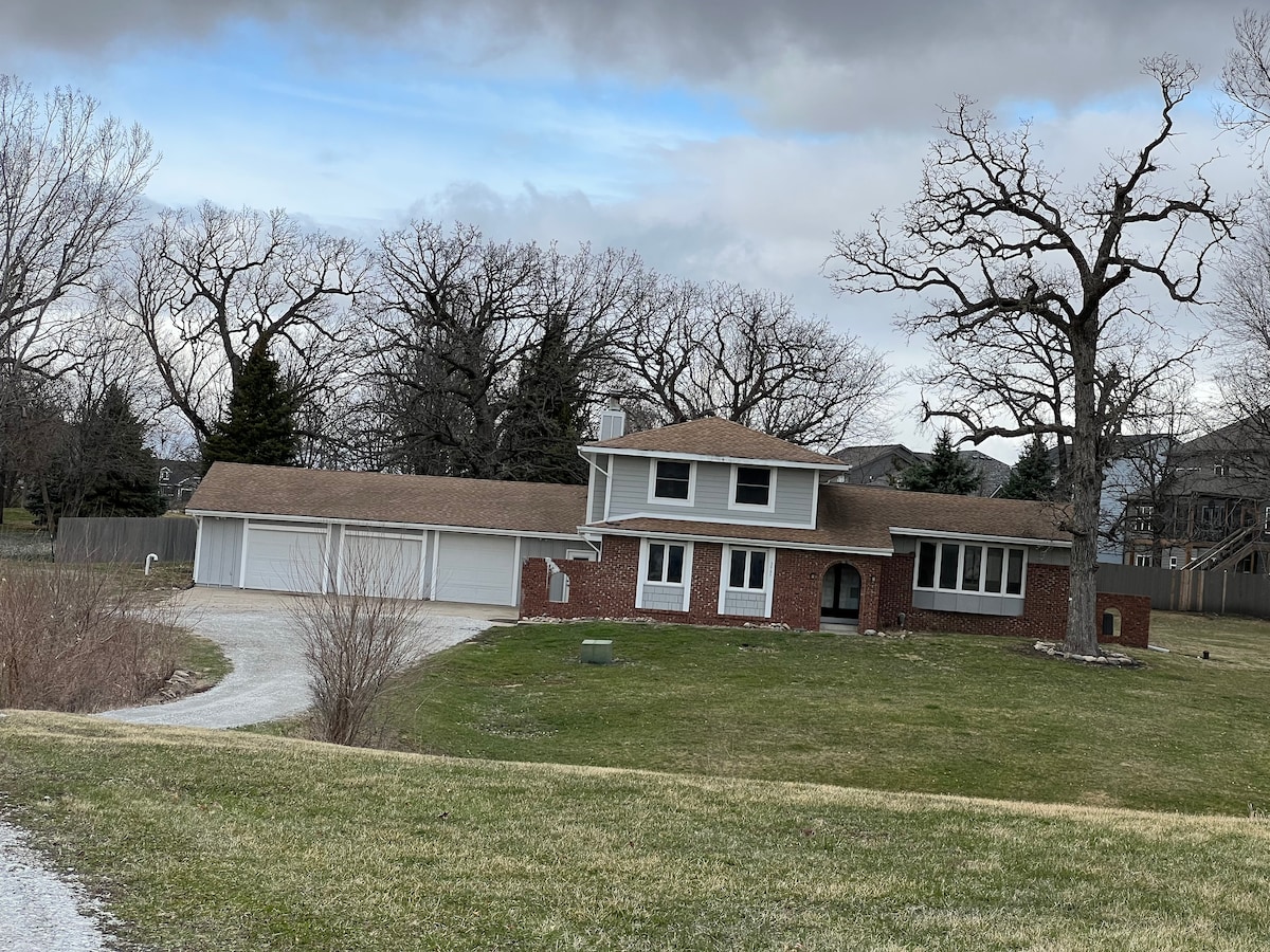 3 BR 2 Bath Suite in 8 BR Remodeled Home Houses for Rent in