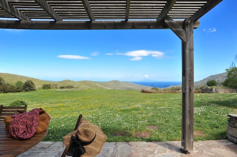 Sheepfold, heated pool, park with panoramic view