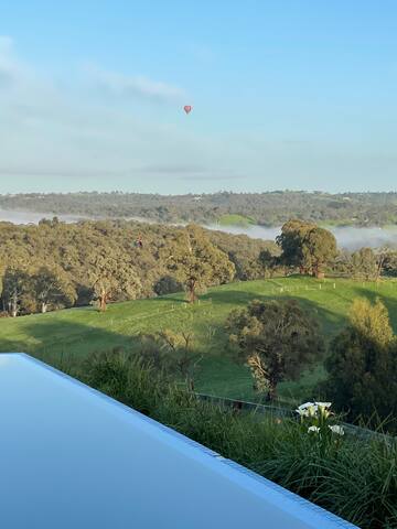 Quiet location. Magical views gallery image 5