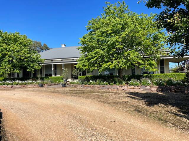 Quiet location. Magical views gallery image 3