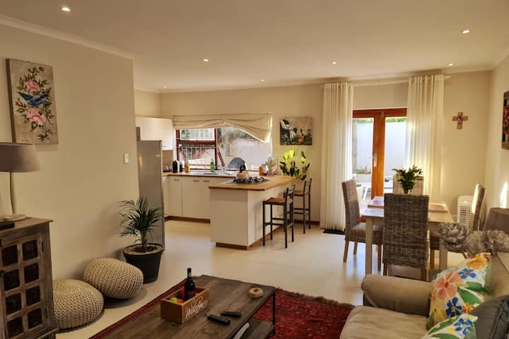 Pepper Berry Cottage Suite - Hermanus