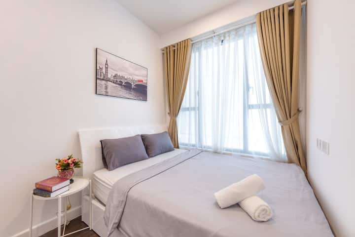 Dormitorio con cama de 1,6 m