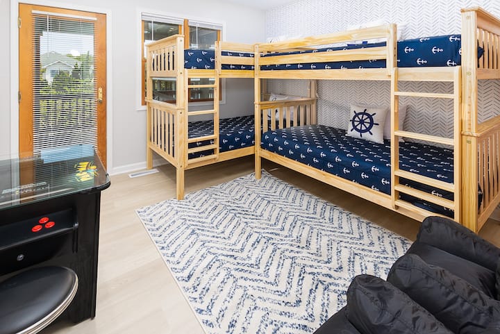 Спална соба 4 (2 кревета на спрат)