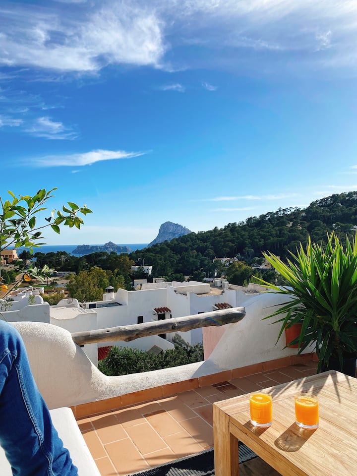 Petite casa à cala Vedella - view Es vedra and Spa