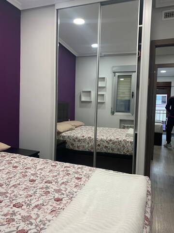 Apartament Deluxe, 4 Rooms. parking gallery image 5