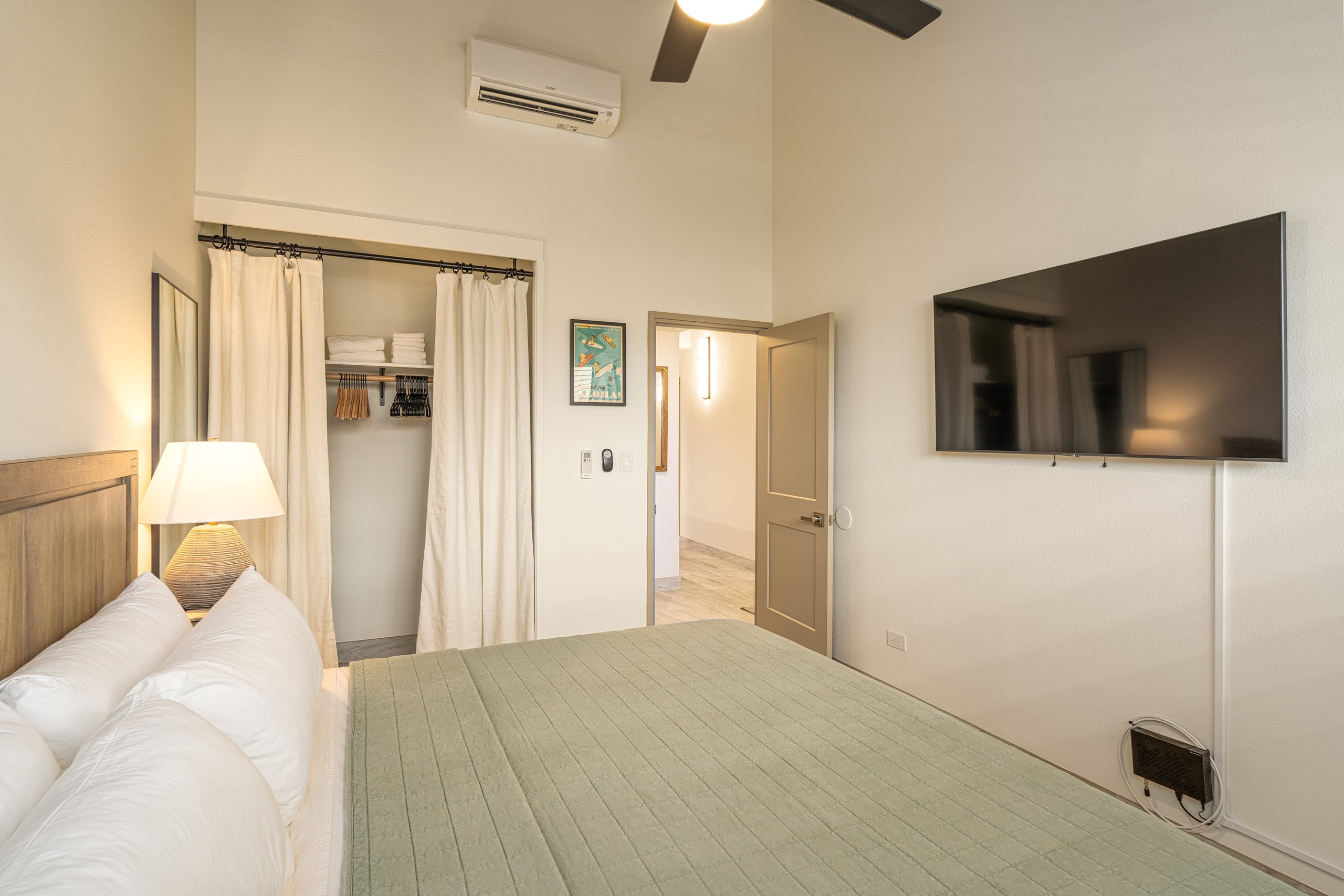 Condo in Kihei · ★4.89 · 3 bedrooms · 3 beds · 2 baths - Image 19