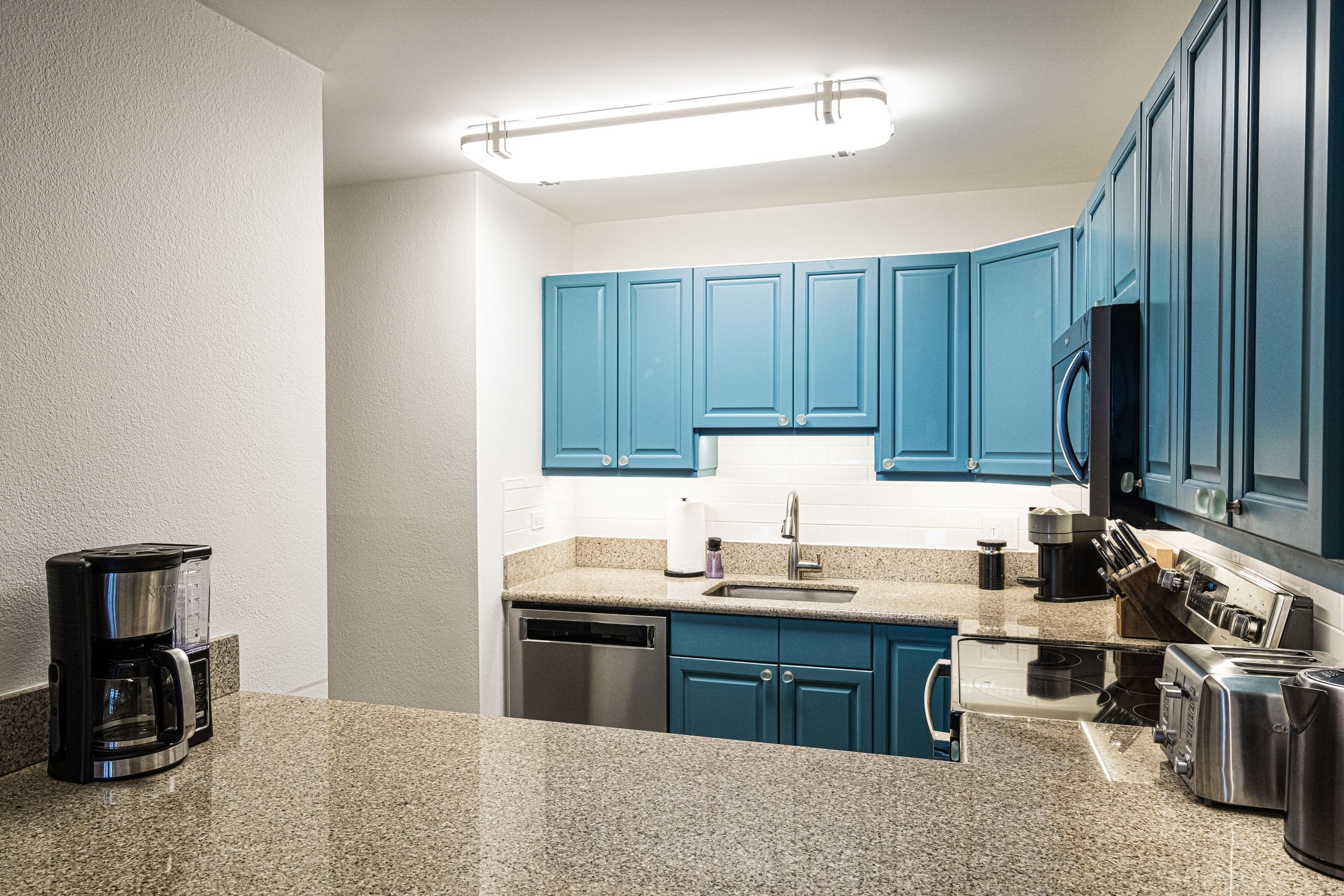 Condo in Kihei · ★4.89 · 3 bedrooms · 3 beds · 2 baths - Image 27