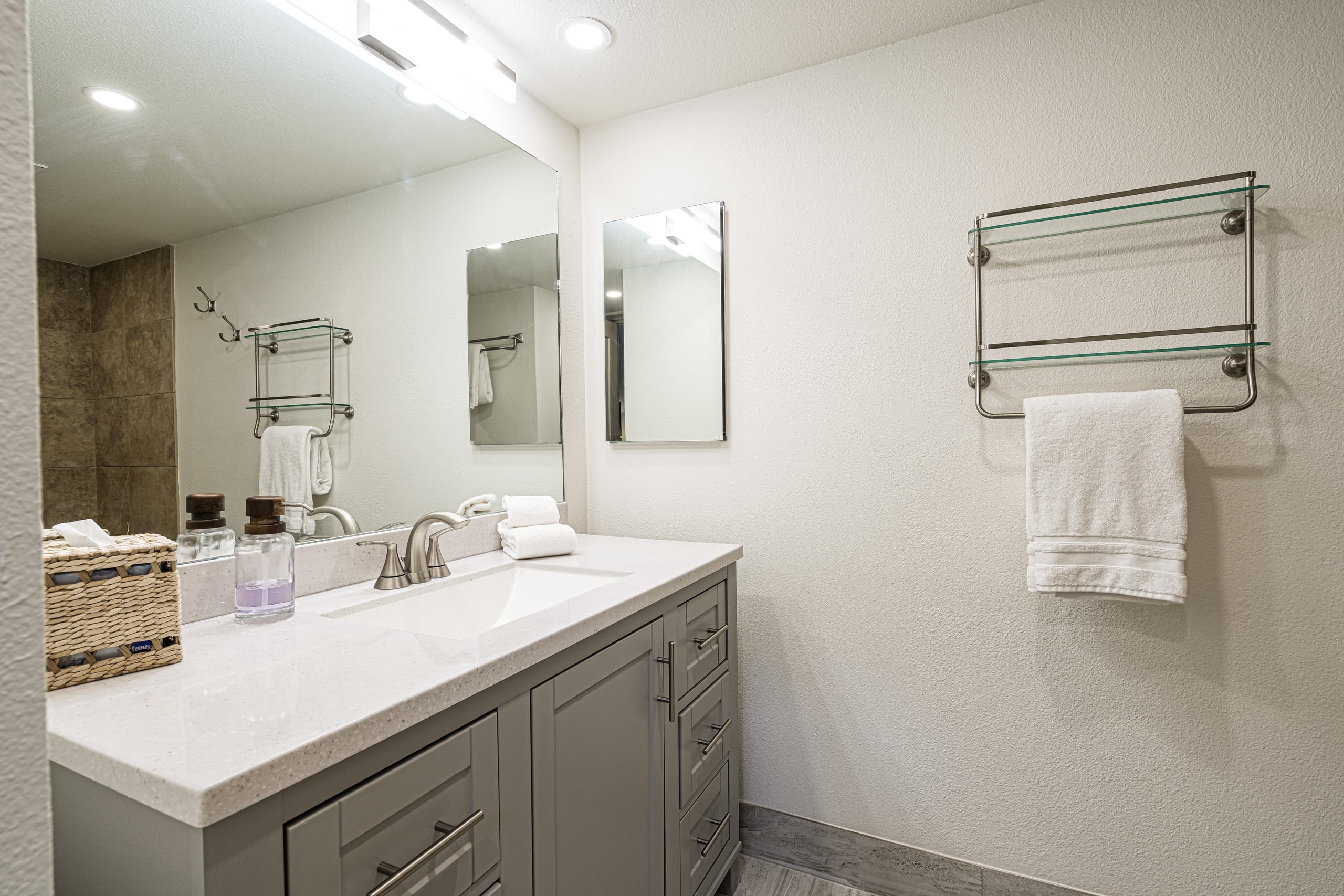 Condo in Kihei · ★4.89 · 3 bedrooms · 3 beds · 2 baths - Image 30
