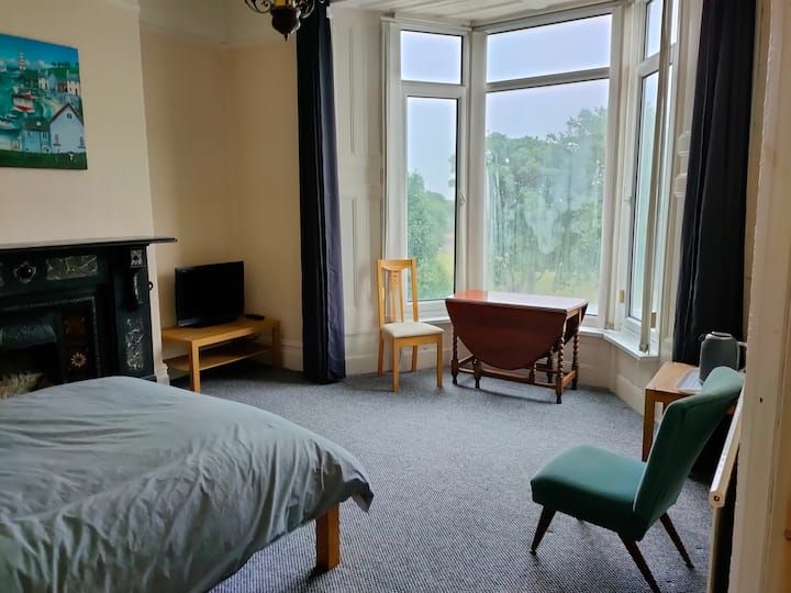 Sketty Vacation Rentals & Homes Wales, United Kingdom Airbnb