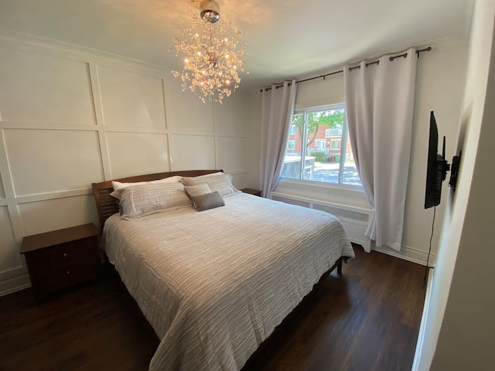 Chambre 1 avec lit King Size (climatisation )