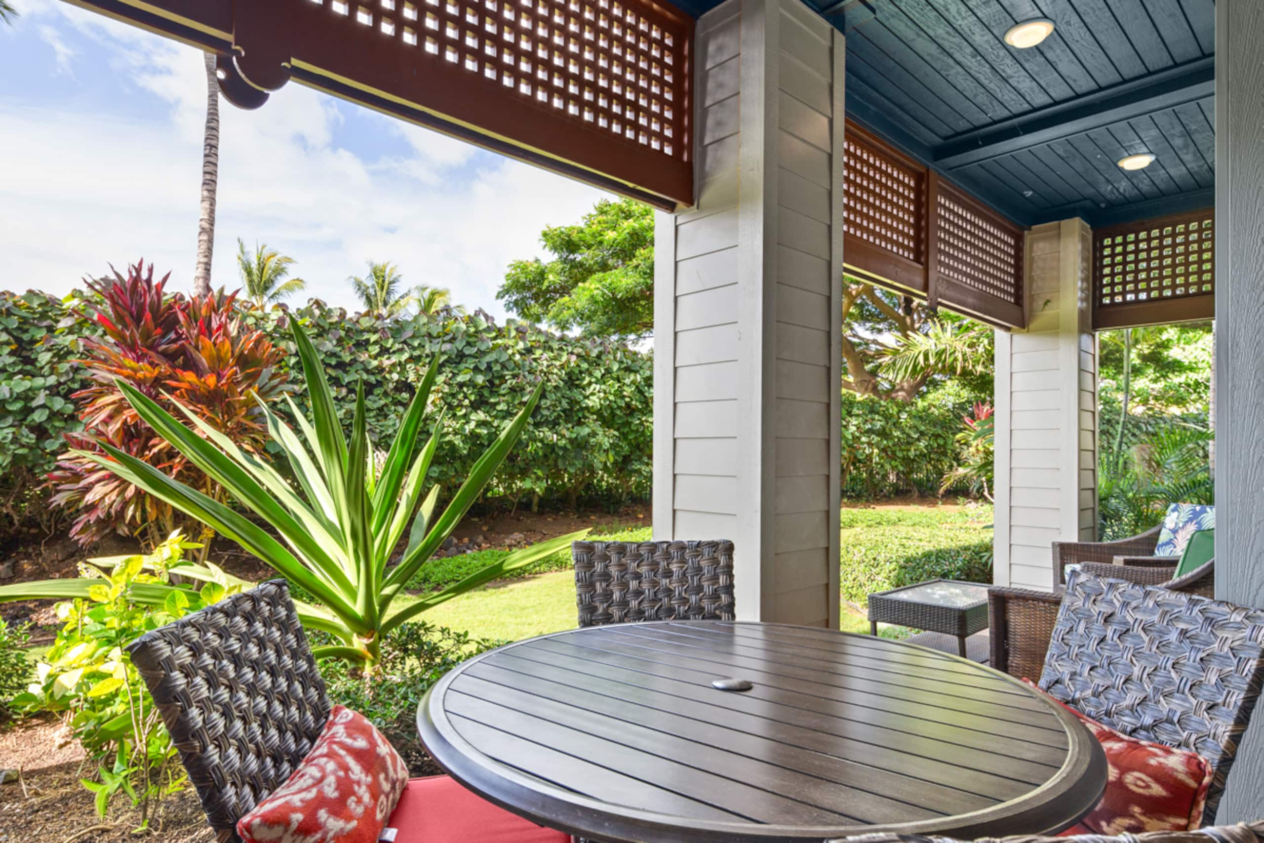 Townhouse in Waimea · ★4.87 · 2 bedrooms · 3 beds · 2.5 baths - Image 21