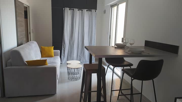 Appartement T2 Calvi, Pieds Dans L'eau - Córsega