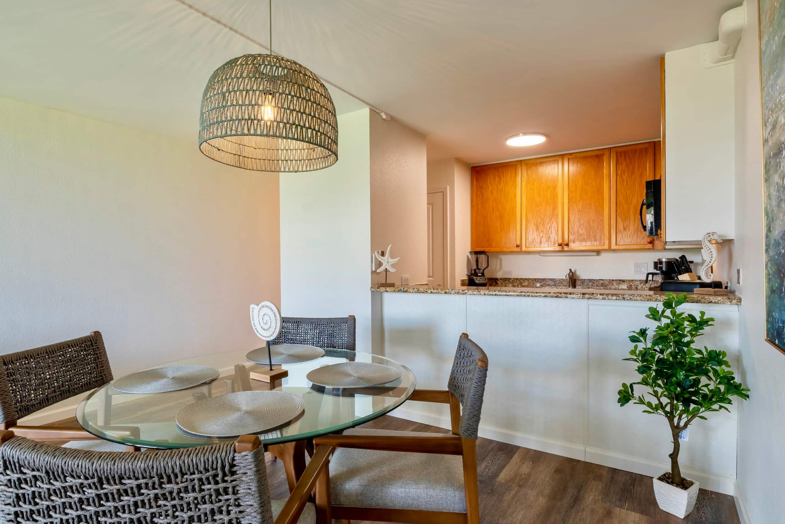 Condo in Kihei · ★4.92 · 1 bedroom · 2 beds · 2 private baths - Image 13