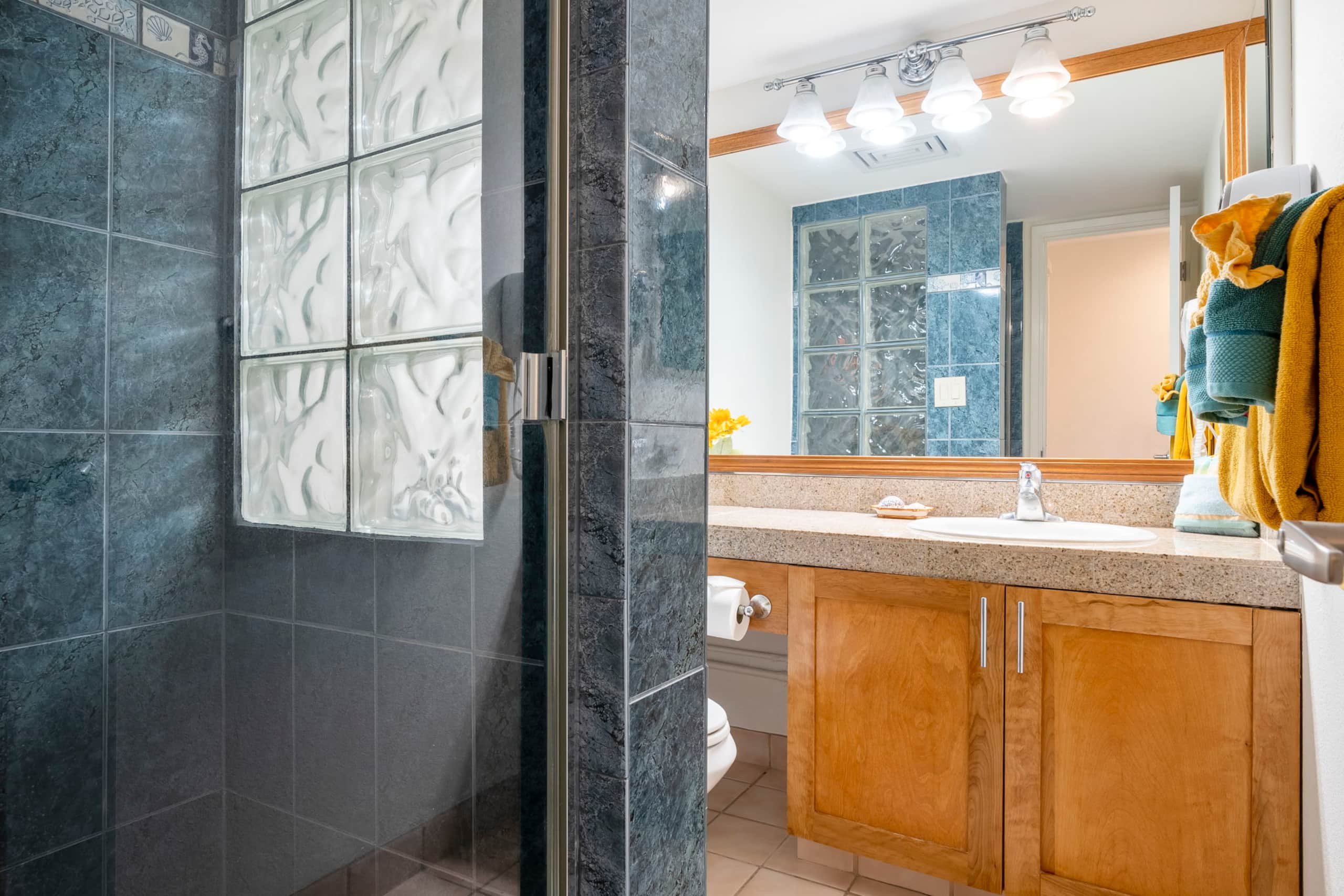 Condo in Kihei · ★4.92 · 1 bedroom · 2 beds · 2 private baths - Image 20