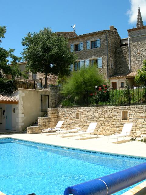 Beautiful bastide with pool in the heart of a village