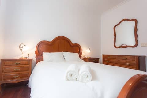 Enjoy Melide in this spacious apartment.