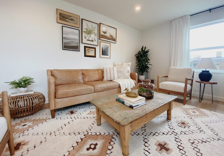 Olympic Family Bungalow 3bd/2ba, 3mi To Natl Park - ポート・アンジェルス, WA