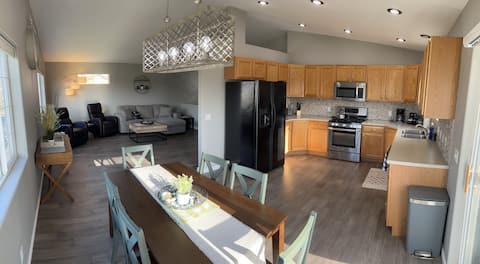 Spacious 3-bedroom home in central location
