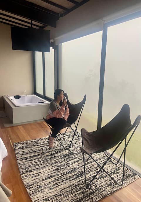 Top Airbnb: Aroeira | Hydro, Infinity View and Exclusivity em Gonçalves
