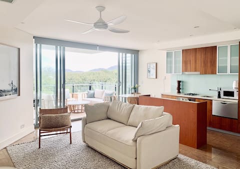 Top Airbnb: Lovely one bedroom unit in fabulous resort in Casuarina