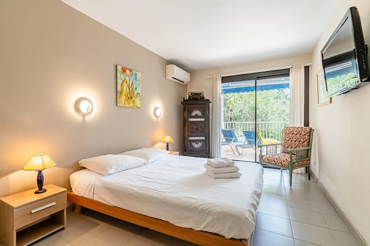 غرفة النوم 1