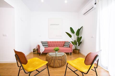 Duplex with Historic Center II Pool