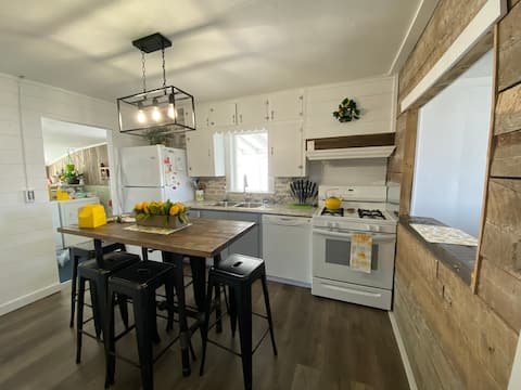 Sweet Lemon Cottage