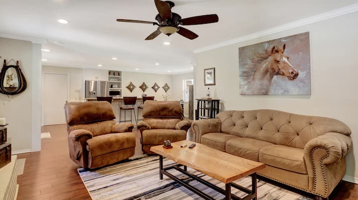 Hot Springs Charmer - Families Welcome - Pets Ok - Hot Springs