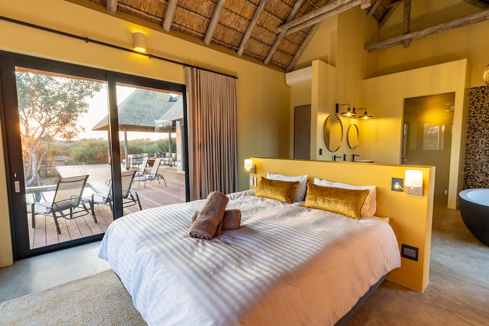 Villa Tall Horse, among the giraffes, Hoedspruit, Limpopo, South Africa, photo 7 of 10