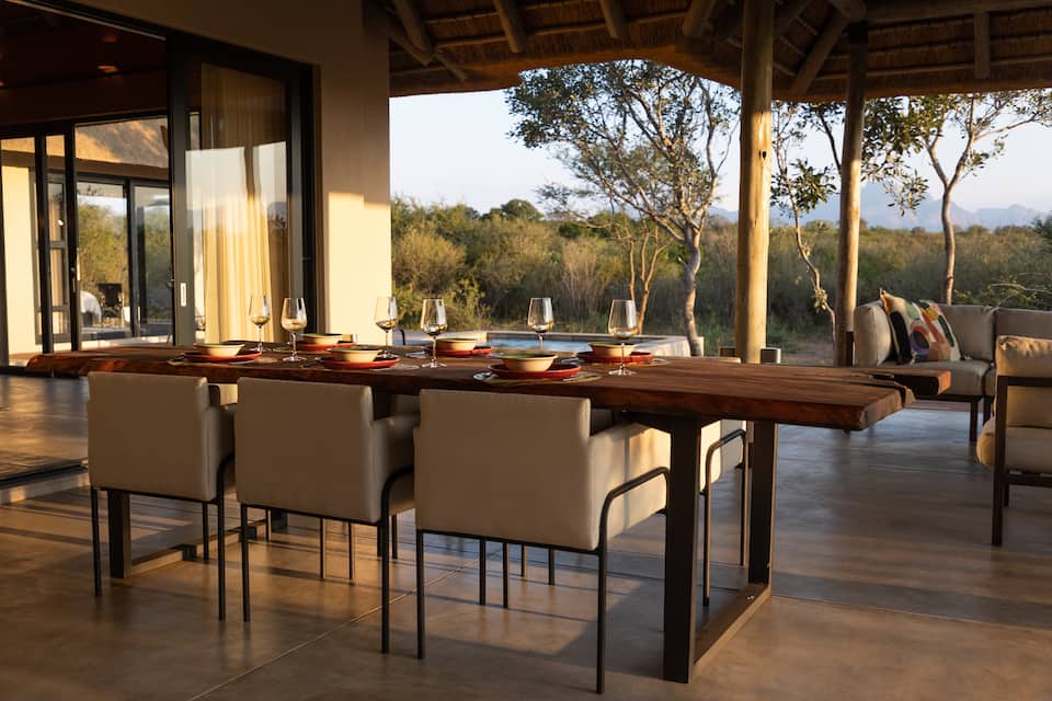 Villa Tall Horse, among the giraffes, Hoedspruit, Limpopo, South Africa, photo 6 of 10