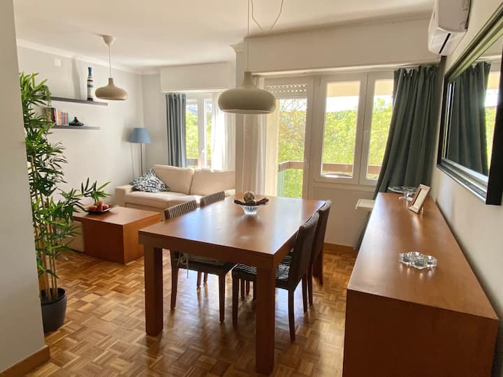 Bright 3br Home With Garden View, Near Lisbon - Amadora