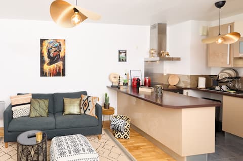 Successful Airbnb property: Wakandais Apartment - Near Disney Parking & Wi-Fi in Montévrain