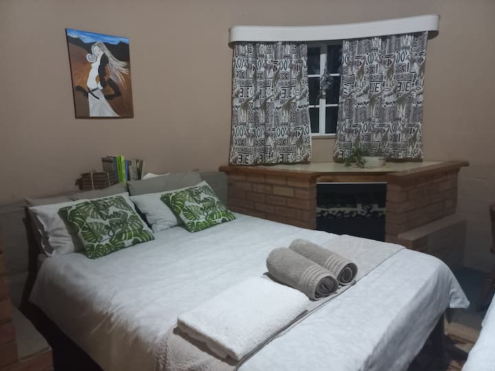 Lovely Self Catering Unit With Garden - Clanwilliam