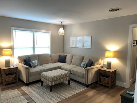Maritime Cottage - Cozy Coastal Getaway!