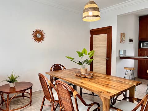Amazing Apartment with pool 25min from The Airport