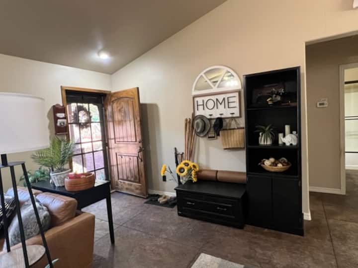 Payson Entire Home, Hiking, Fire Pits, Yard Games - Mazatzal Hotel & Casino