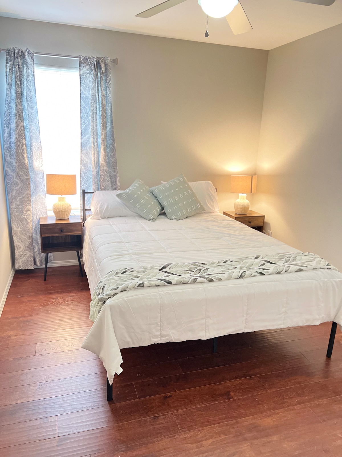 Guest Bedroom with Queen Bed